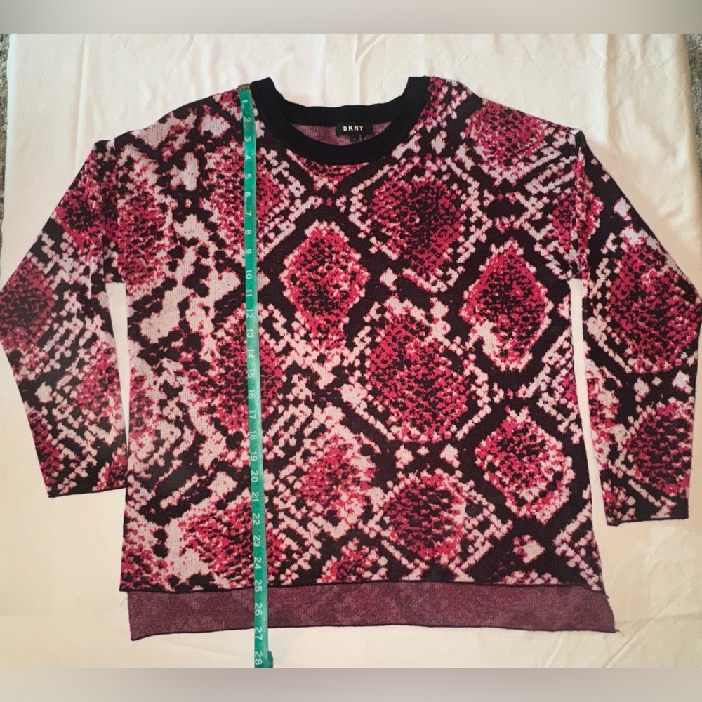 DKNY Long Sleeve Pullover Sweater Womens Size L